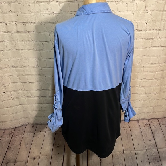 Mod-o-doc size small black and blue comfortable button up - Picture 3 of 5